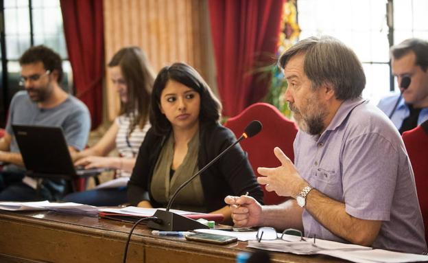 Los concejales de Cambiemos Murcia Margarita Guerrero y Nacho Tornel. 