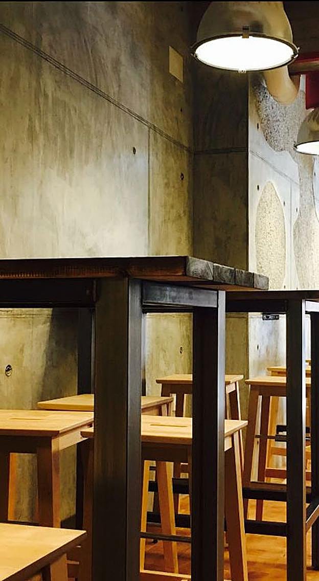 El local se encuentra situado en pleno centro de Murcia