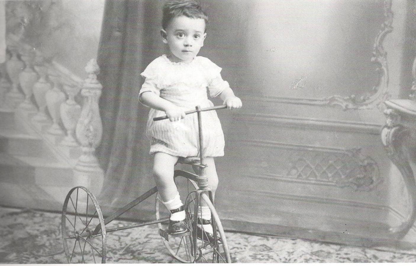 Molina Sánchez, a los tres años.