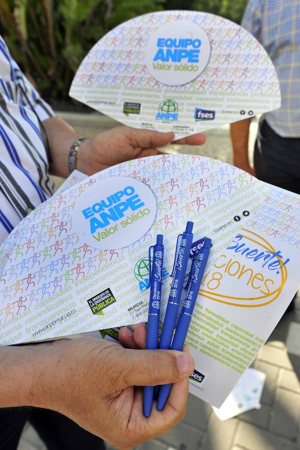 Este primer examen tiene carácter eliminatorio y evalúa conocimientos específicos sobre la especialidad a la que se opta