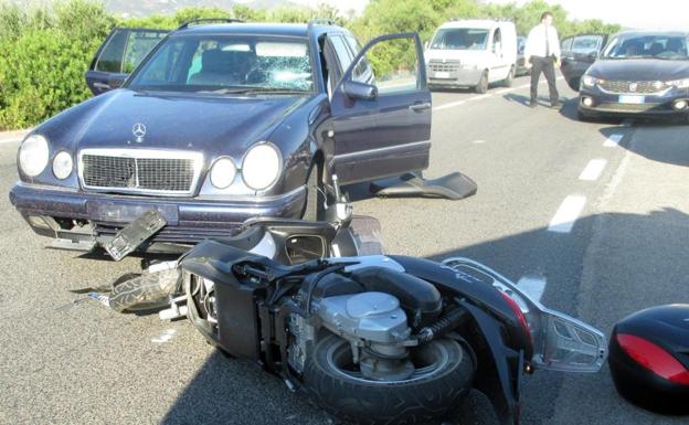 El impactante vídeo del accidente de moto de George Clooney