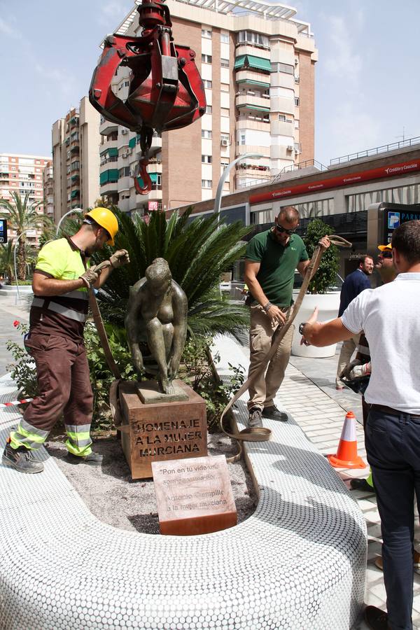 La pieza en bronce fue trasladada en abril desde el parque de la avenida Príncipe de Asturias después de que ardiera su recreación floral 