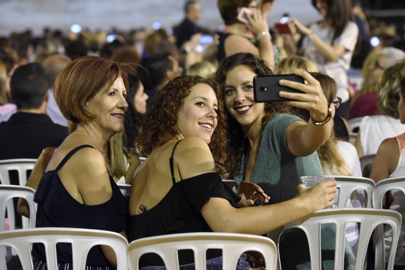 Alejandro Fernández inundó la Plaza de Toros de Murcia con la balada y la esencia de México.