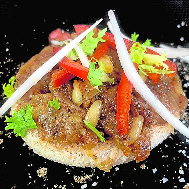 Tapa de morcilla de verano a la cerveza