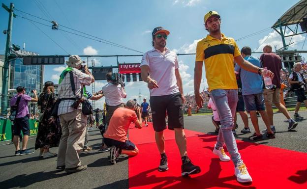 Alonso y Sainz, en Hungaroring. 