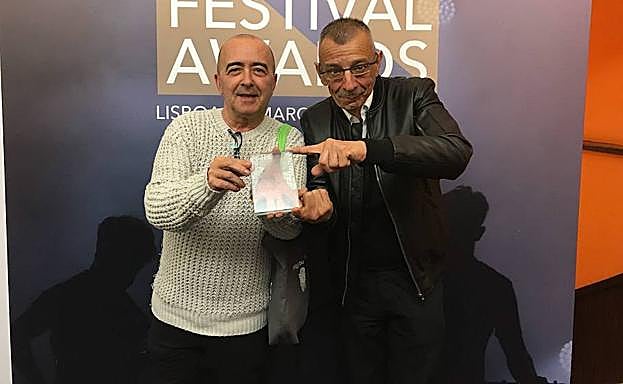 Paco Martín y José Luis Cegarra, codirector de La Mar de Músicas, en una foto de archivo.