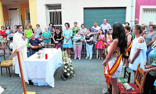 Un momento de la eucaristía que se celebró en honor a la Patrona. 