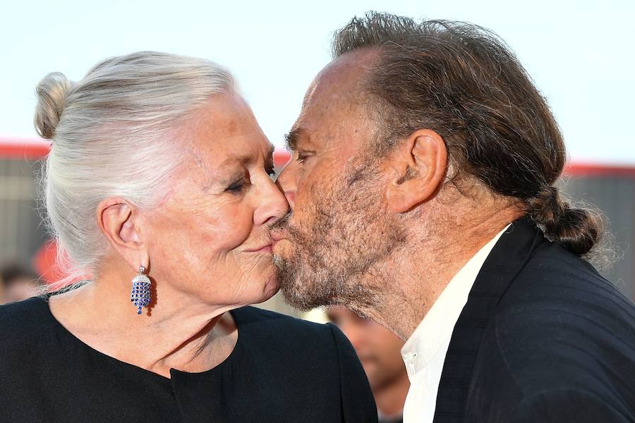 La 75° edición del Festival Internacional anual de Cine de Venecia se abrió con su ceremonia de apertura y con la proyección de la película 'First Man', sobre la preparación de la misión Apolo XI