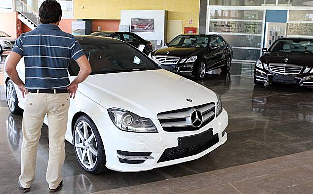 Un concesionario de coches en Murcia.