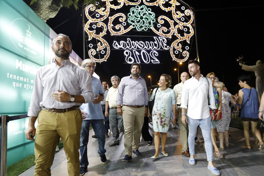 El arranque de la Feria a finales de agosto, la proliferación de chiringuitos y la convocatoria de actos en otros lugares resta público en la primera semana