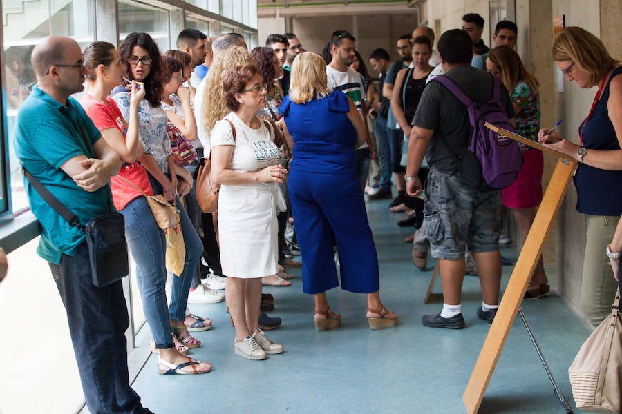 Las pruebas se llevaron a cabo este domingo en las aulas del campus de Espinardo, del La Merced, por el Edificio Rector Sabater y por el pabellón docente de Ciencias de la Salud, en el Hospital Clínico Universitario Virgen de la Arrixaca