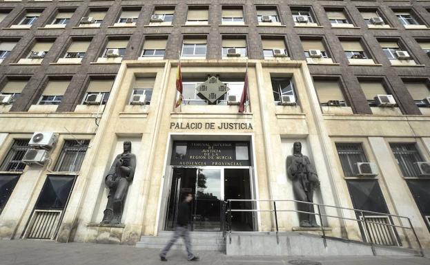 El Tribunal Superior de Justicia de la Región.