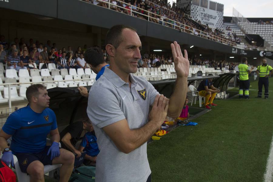 El equipo universitario gana los tres puntos en el Cartagonova tras un gol de Ismael en los últimos minutos, en un partido en el que el Efesé un mejor resultado