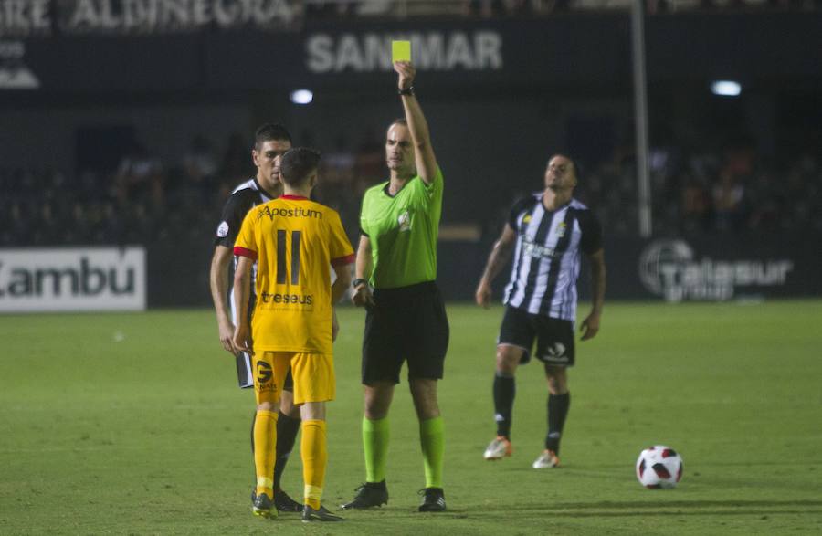 El equipo universitario gana los tres puntos en el Cartagonova tras un gol de Ismael en los últimos minutos, en un partido en el que el Efesé un mejor resultado