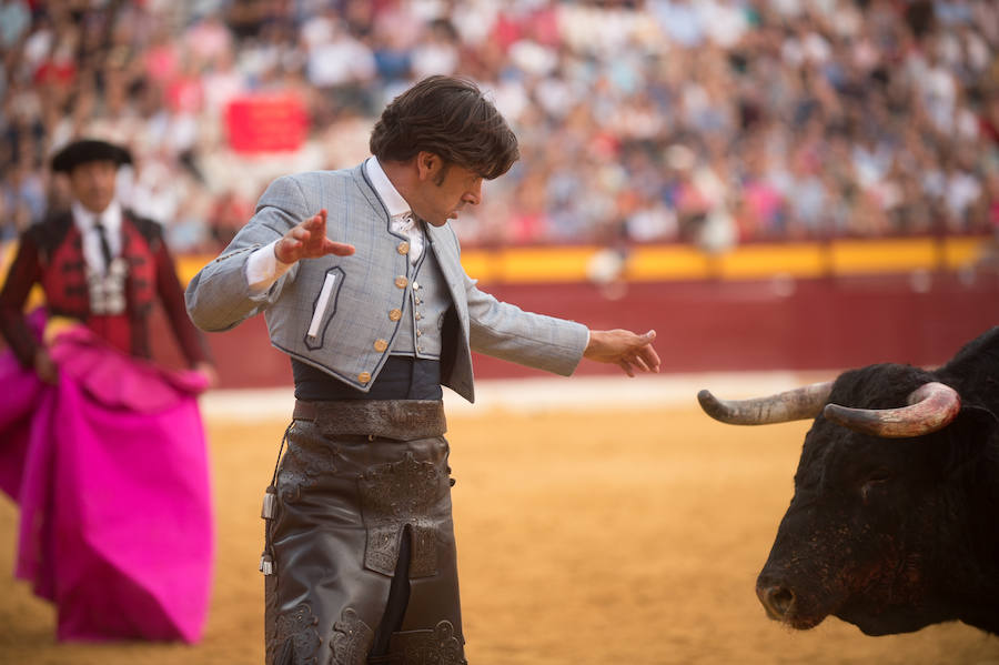 Andy Cartagena, Sergio Galán, Diego Ventura y el mayoral de Los Espartales salen a hombros tras repartirse ocho orejas