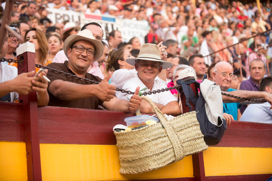 Andy Cartagena, Sergio Galán, Diego Ventura y el mayoral de Los Espartales salen a hombros tras repartirse ocho orejas