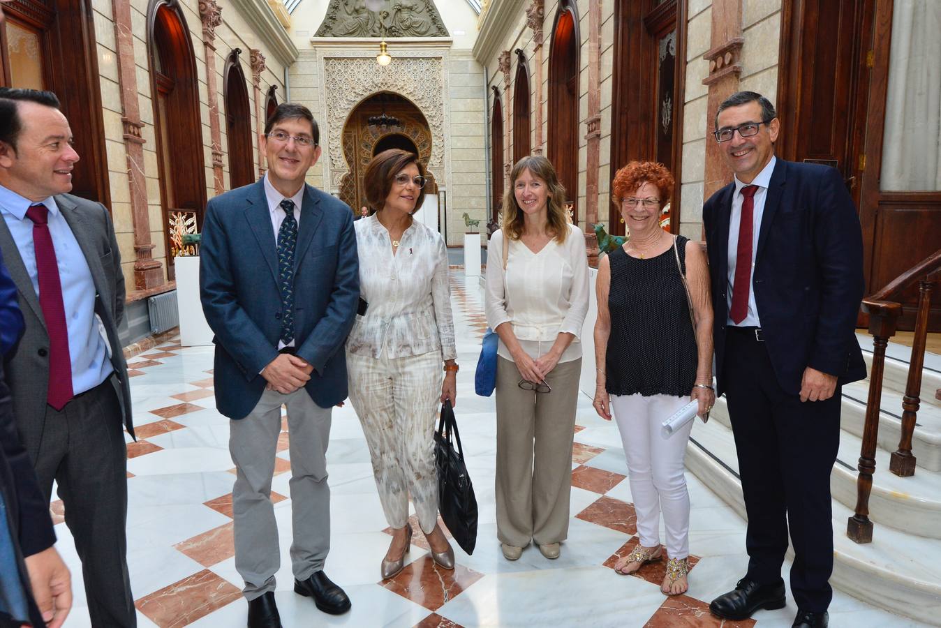 La investigadora lanzó un esperanzador anuncio en el Foro Nueva Murcia, donde ofreció una conferencia con motivo del Día Mundial del Alzhéimer: en cinco o diez años, pronosticó, será posible este diagnóstico precoz a partir de un simple análisis de sangre. 