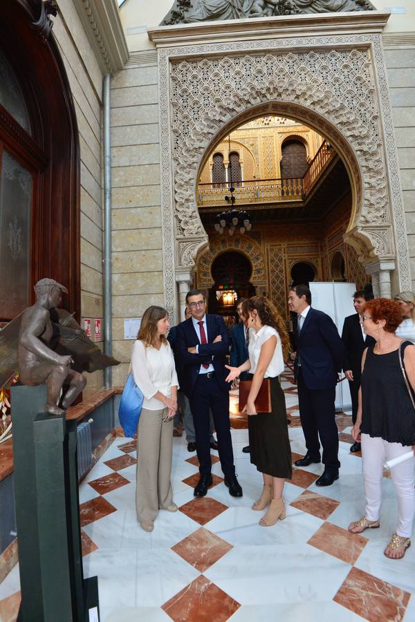 La investigadora lanzó un esperanzador anuncio en el Foro Nueva Murcia, donde ofreció una conferencia con motivo del Día Mundial del Alzhéimer: en cinco o diez años, pronosticó, será posible este diagnóstico precoz a partir de un simple análisis de sangre. 