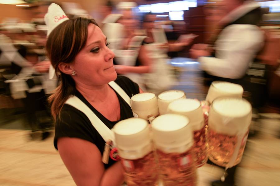 El Oktoberfest de Munich es la tradición más antigua de la bebida preferida de los alemanes, y dura desde el 22 de de septiembre hasta el 7 de octubre