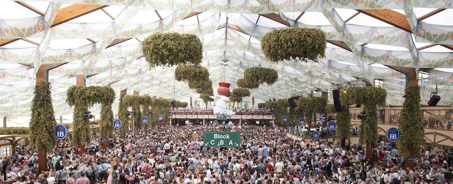 El Oktoberfest de Munich es la tradición más antigua de la bebida preferida de los alemanes, y dura desde el 22 de de septiembre hasta el 7 de octubre