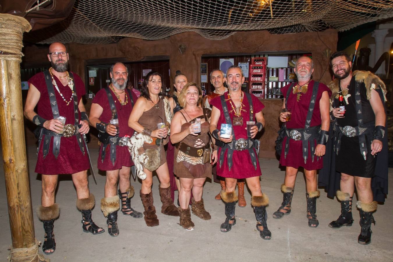 Dos grandes pantallas de televisión permiten seguir todos los detalles de los esponsales durante las fiestas de Carthagineses y Romanos. 