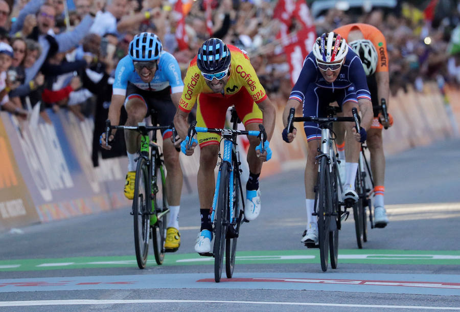 El corredor de Las Lumbreras consigue la medalla de oro tras vencer en el sprint a Bardet, Woods y Dumoulin