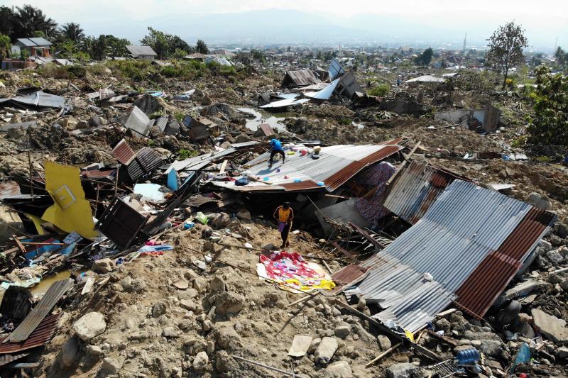 Fotos: Las imágenes del devastador tsunami en Indonesia