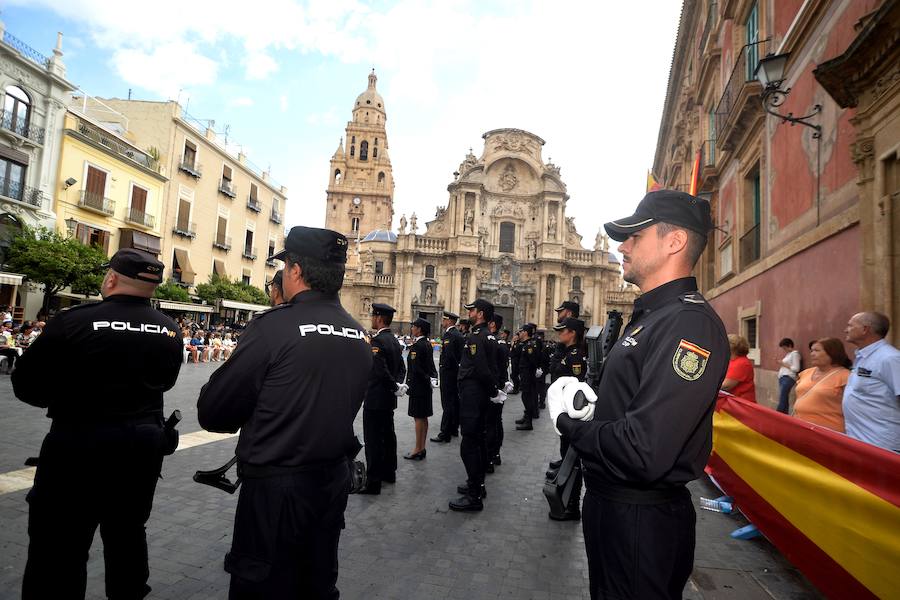 La Policía celebra su día en la plaza de Cardenal Belluga de Murcia