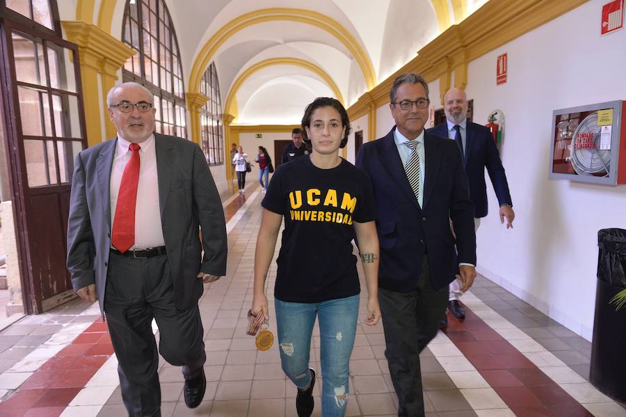 La piloto de Cehegín asegura que quiere tener su carrera universitaria terminada cuando deje la competición y «ejercer mi profesión como cualquier persona»