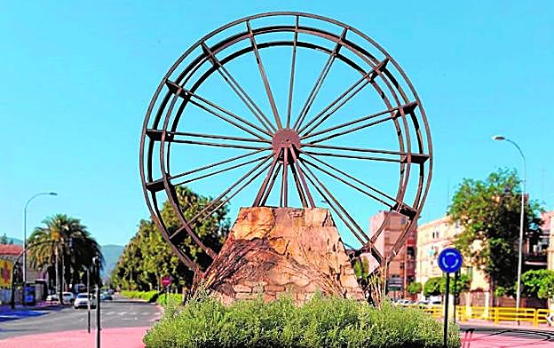 Recreación virtual de cómo quedará la noria en su nueva ubicación de la plaza Pablo VI. 