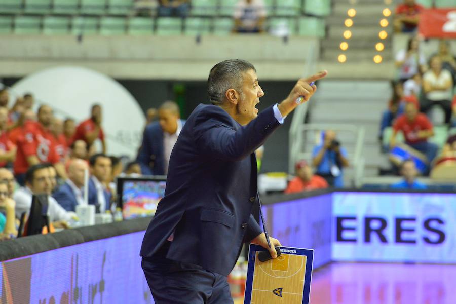 El equipo universitario consigue imponerse en Champions al actual campeón de la liga francesa