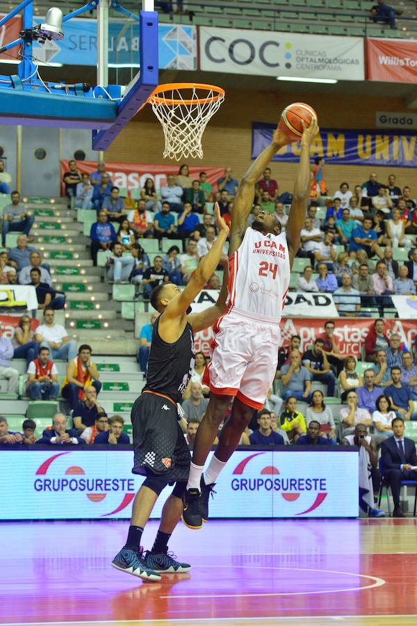El equipo universitario consigue imponerse en Champions al actual campeón de la liga francesa