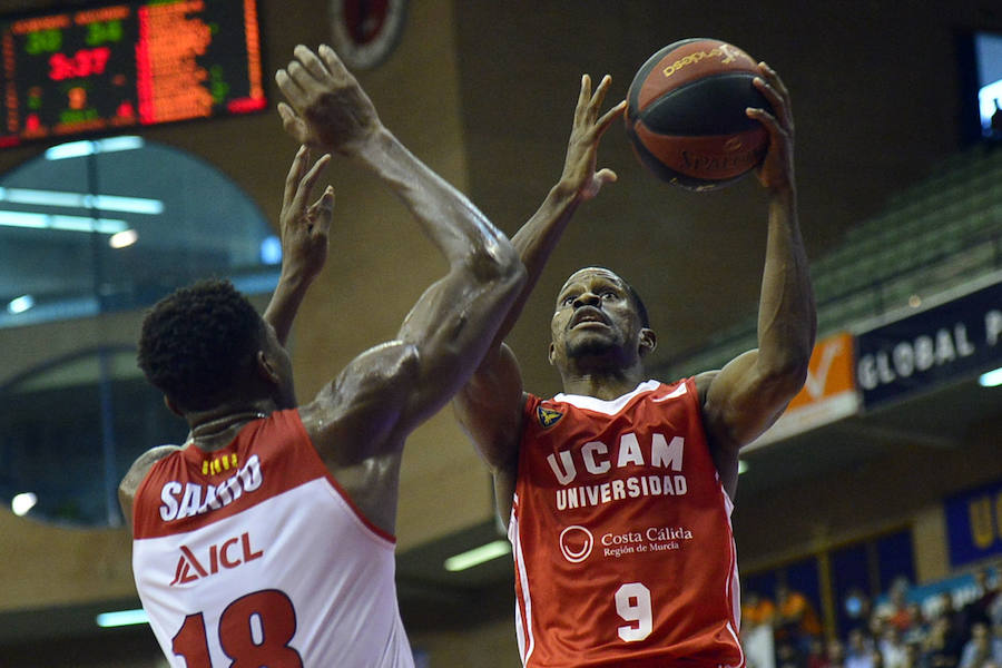Los de Juárez caen ante el Manresa tras un partido insuficiente al que tuvieron ocasión de dar la vuelta