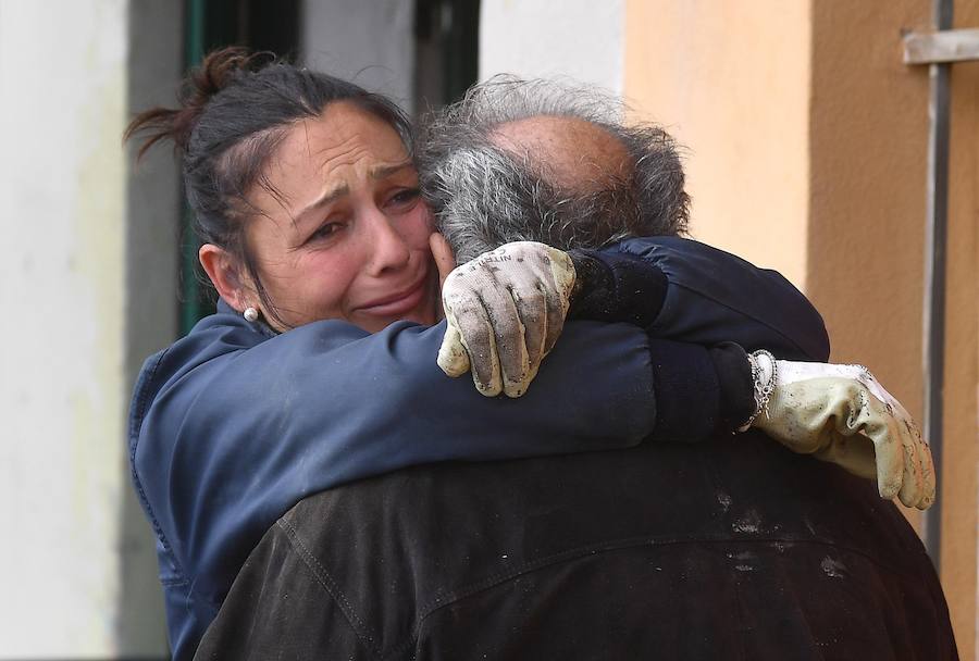 Nueve personas han fallecido en Italia a causa del temporal de fuertes vientos y lluvias torrenciales que mantiene en alerta a varias regiones del país, después de la caída de árboles y el desbordamiento de algunos ríos, según los medios italianos.