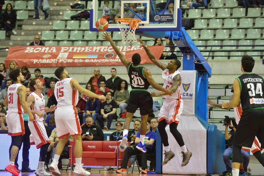 El conjunto universitario ya lidera el gruipo A de la Champions League