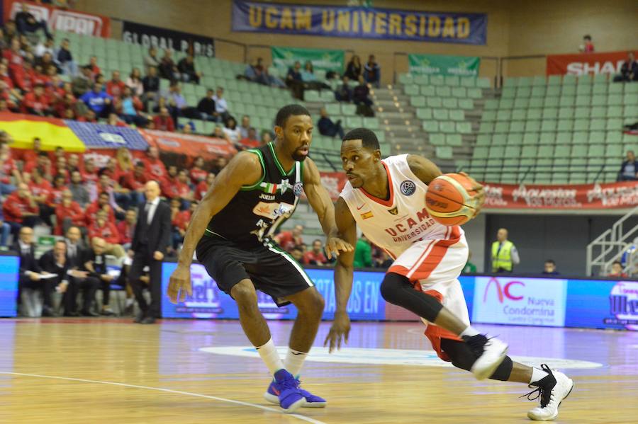 El conjunto universitario ya lidera el gruipo A de la Champions League