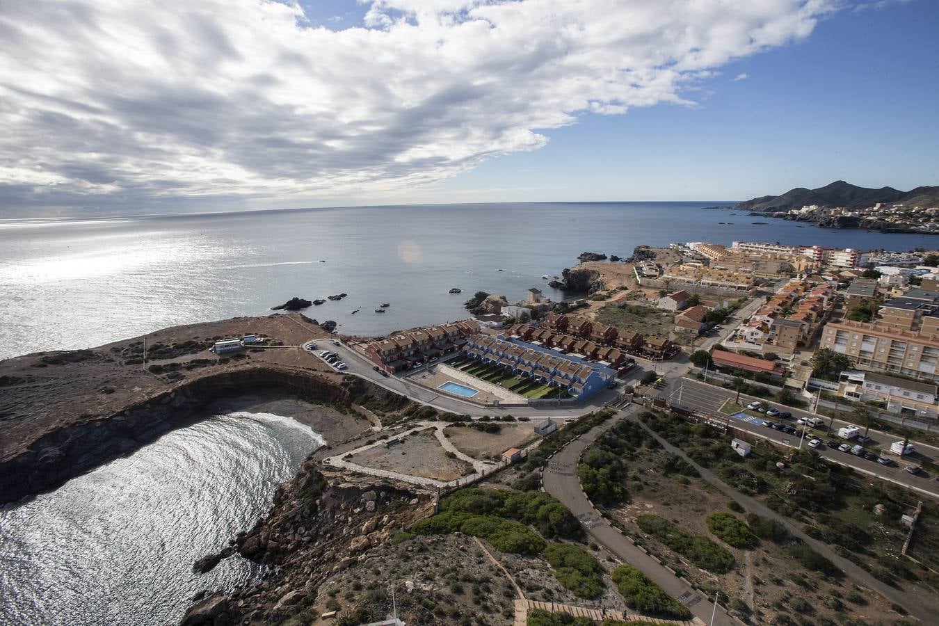 380 personas elegidas por sorteo entre las más de 3.600 solicitantes podrán disfrutar de las visitas al faro de Cabo de Palos, abierto al público por primera vez desde su inauguración en 1865.