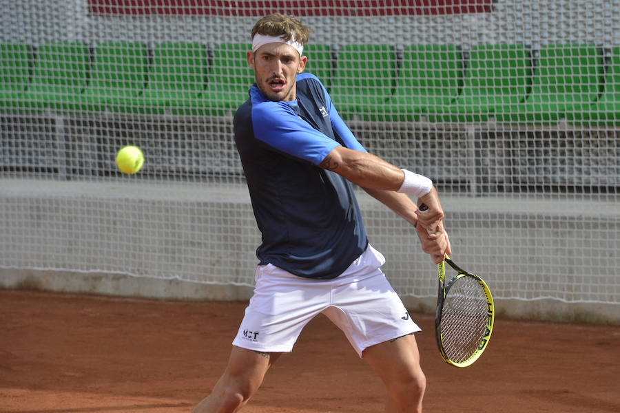 El Club de Tenis Barcino se medirá al Chamartín, mientras que el Club de Tenis Valencia se enfrentará al combinado murciano por un puesto en la final