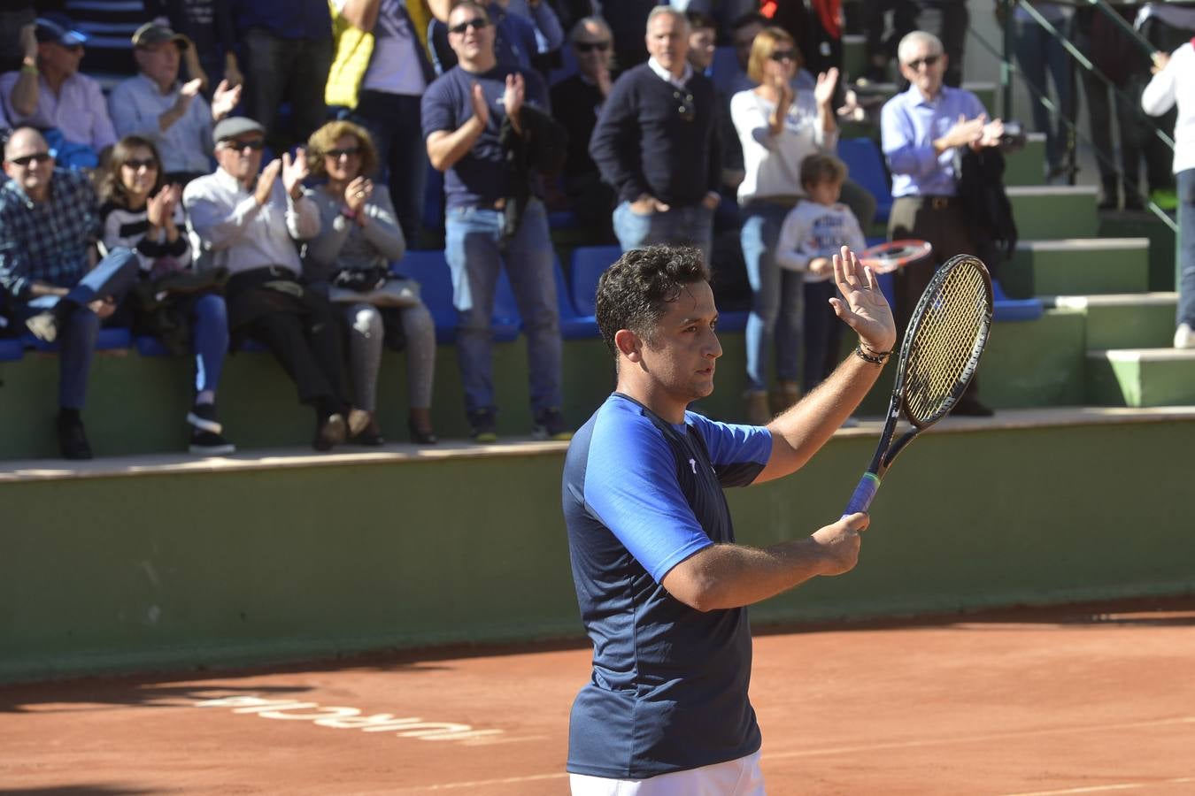 El tenista murciano logro imponerse a Álvaro López (3-6, 6-4, 6-4) en su partido de la final