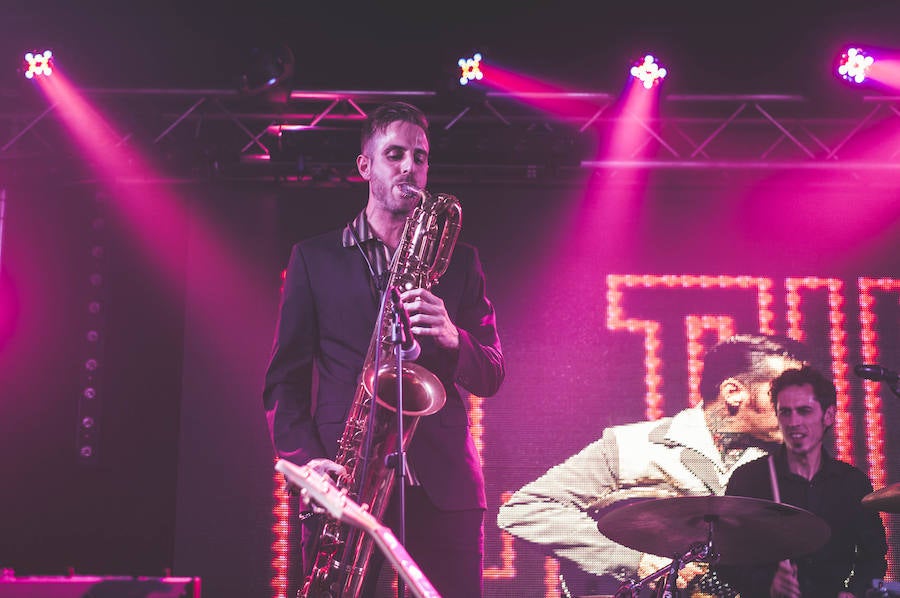 El guitarrista y cantante presentó en directo en la Sala REM, el sábado 3 de noviembre, su último EP, 'The Sun Session', grabado en los míticos estudios Sun Records en Memphis, por donde han pasado artistas de la talla de Elvis Presley, Johnny Cash y Jerry Lee Lewis.