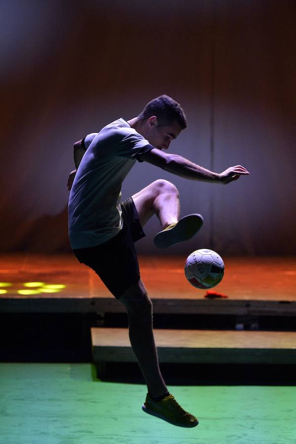 La fiesta estuvo presentada por Paula Vázquez y contó con la presencia del expiloto Pedro de la Rosa