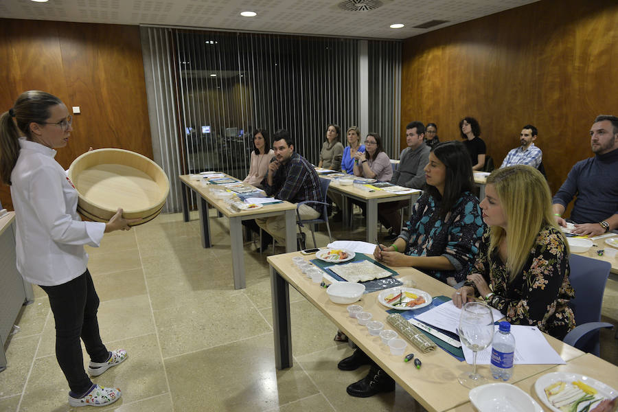 ‘Atrévete con el sushi’, taller impartido por María Dolores Baró (Seguramente Sí).