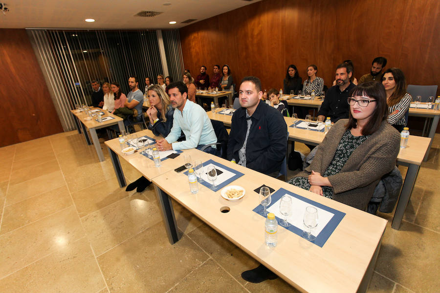 ‘Vuelta a España en 8 quesos y su maridaje con bebidas populares’, taller impartido por Maria Elena Escolar (La Lechera de Burdeos).