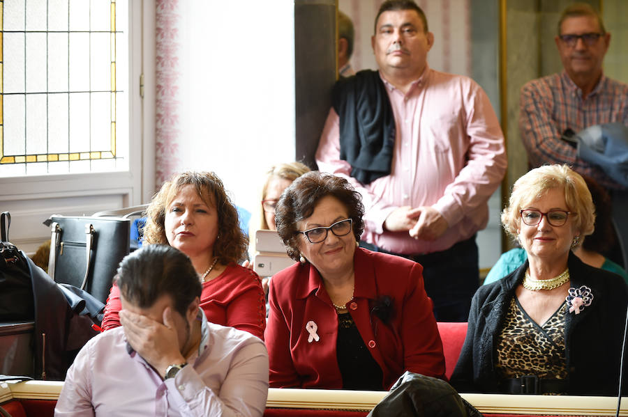 El objetivo de la asociación es recaudar dinero para la investigación contra el cáncer y ayudar a enfermos y familiares