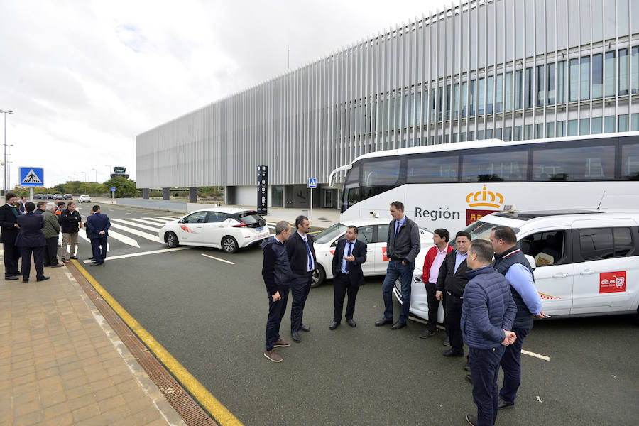 Los nuevos itinerarios tendrán 48 frecuencias semanales y sus tarifas se ajustarán a la longitud del recorrido