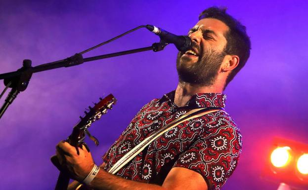 Rafa Val, durante un concierto de Viva Suecia en el festival Ebrovisión.