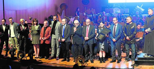 Momento de la entrega del premio a Ana Kasrashvili, compositora georgiana de 32 años. 