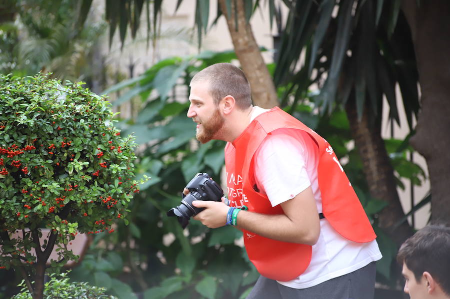 Unos cien fotógrafos participan en este concurso, organizado por 'La Verdad'