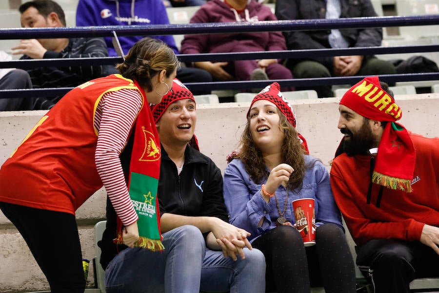 Los universitarios consiguen la tercera victoria de la temporada sobre el Monbus Obradoiro.