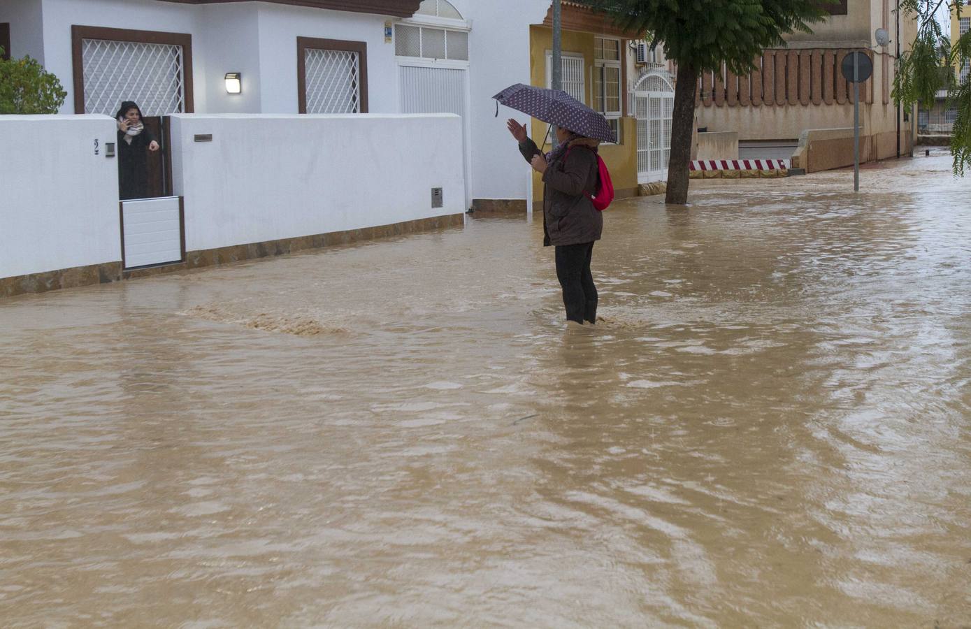 El agua ha hecho estragos en Los Alcázares